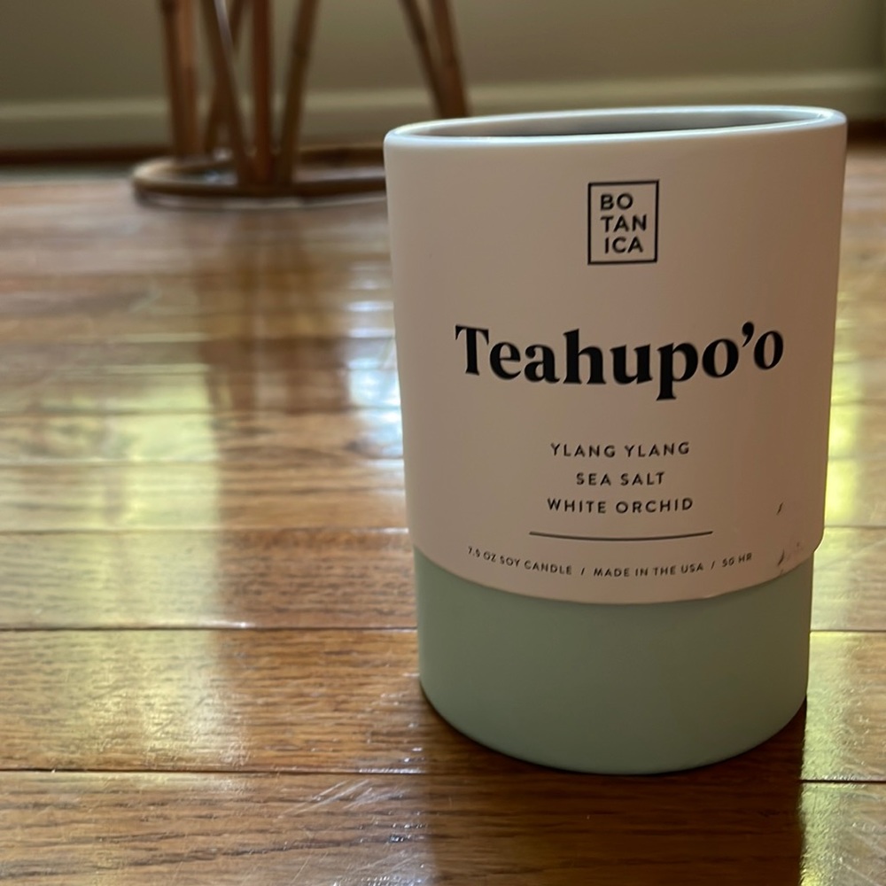 Teahupo’o Botanical 7.5 oz candle